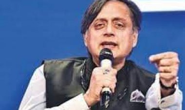 എ​ഐ​സി​സിയിൽ  നേ​തൃ​മാ​റ്റം ഉ​ട​ന്‍ വേ​ണ​മെ​ന്ന് ശ​ശി ത​രൂ​ര്‍ 